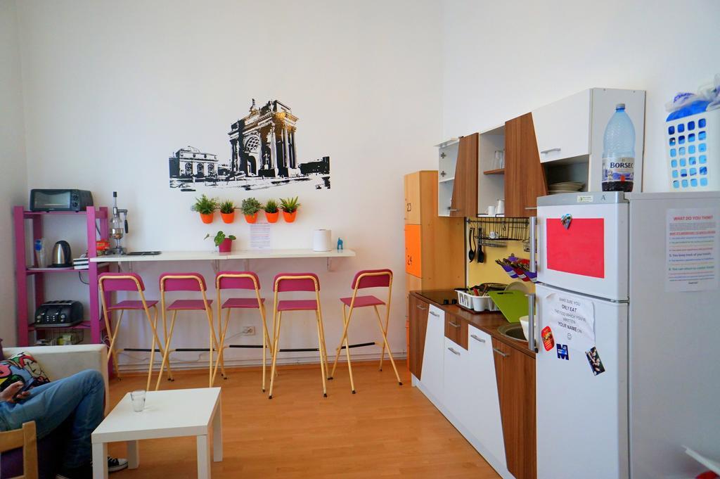 Little Bucharest Old Town Hostel Habitación foto