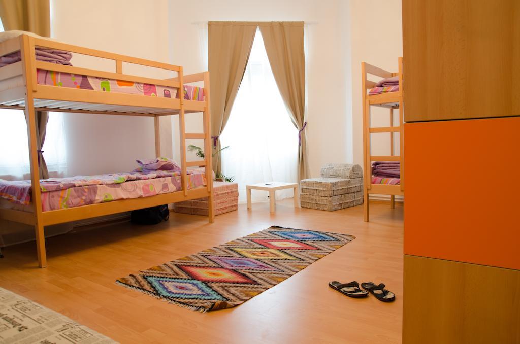 Little Bucharest Old Town Hostel Habitación foto